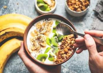 Investigating the Impact of Chrono-Nutrition on Weight Management